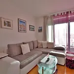 아파트 Pinezic By Interhome *
